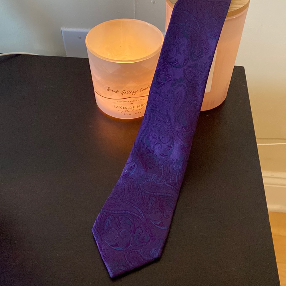 Ryan Seacrest Distinction Tie